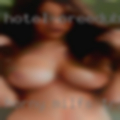 Horny milfs Tri-Cities