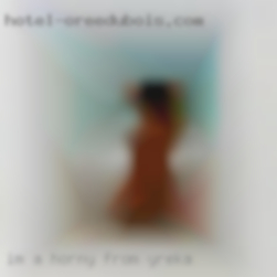 I'm a horny from Yreka girl looking to trade nudes.